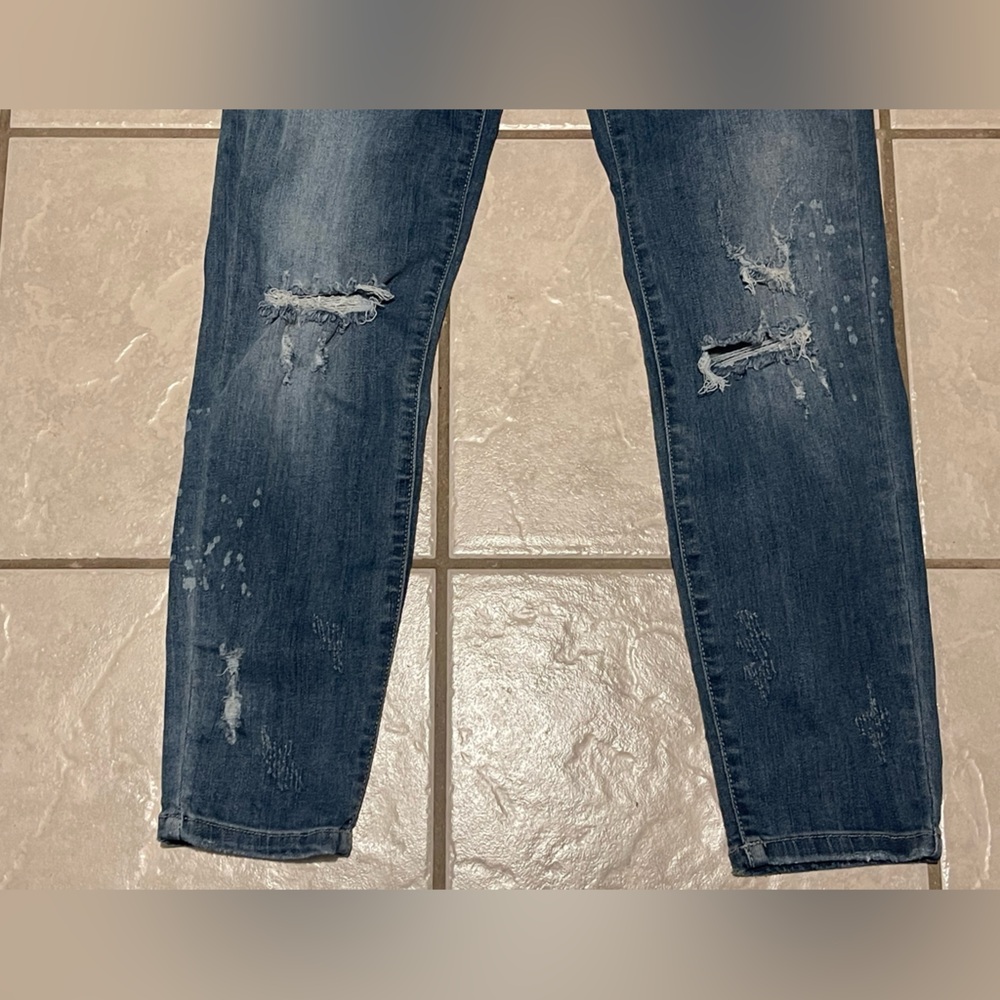 Judy Blue Distressed Blue Women's Skinny Jeans Size 9 - Picture 3 of 10